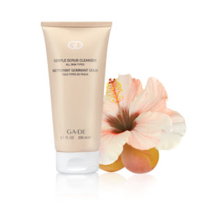 Скраб для лица для всех типов кожи - Gentle Scrub Cleanser
